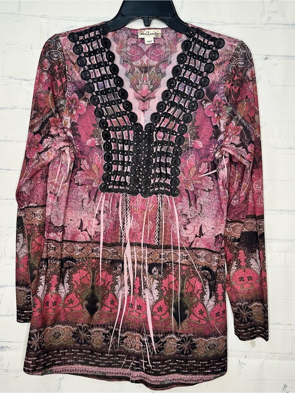 Women’s World Unity Medium/Large Multi Color Long Sleeve Top